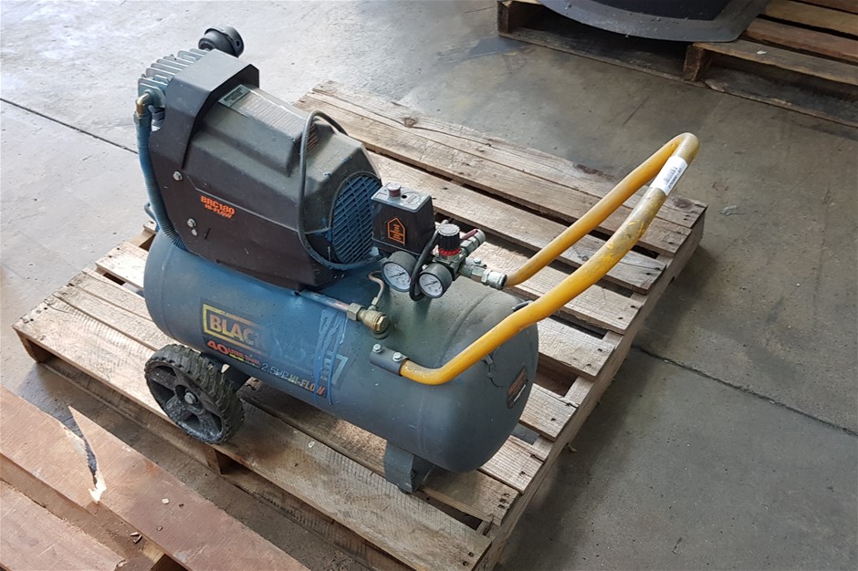 Black Ridge BRC180 Mobile Powered Air Compressor Auction (00575041265