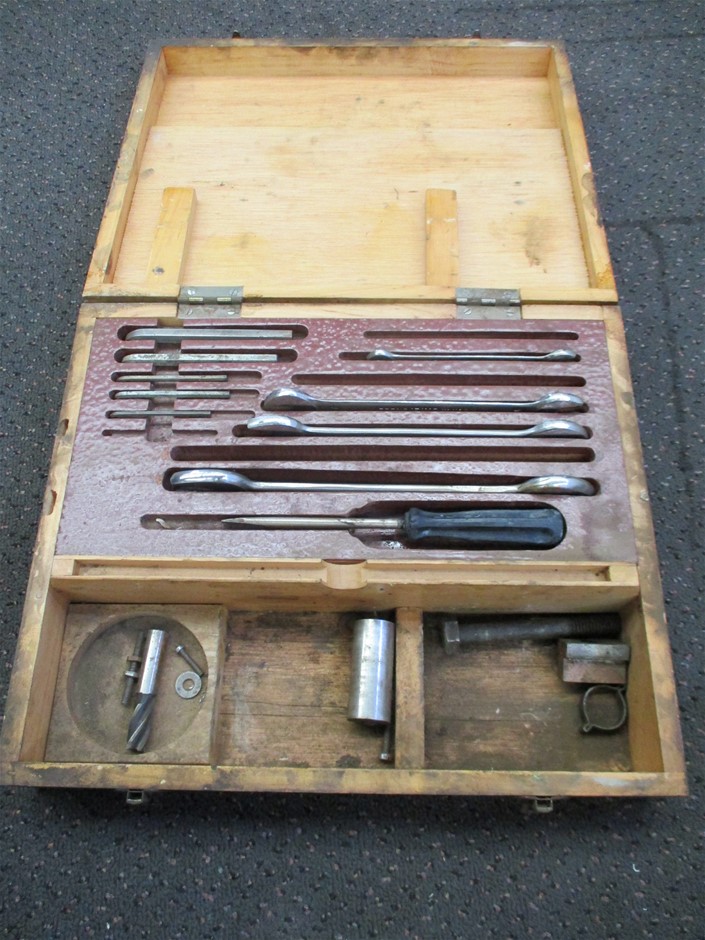 6mm Peridot & Baroque Pearl Dangling Earrings.