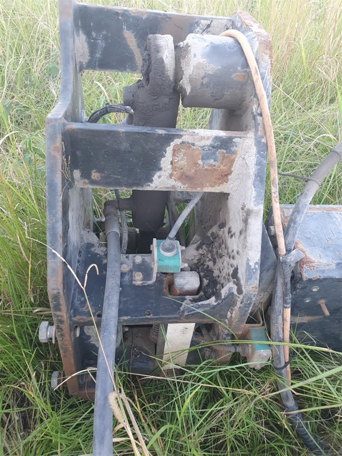 Anko JR-61H760 Portable Radio