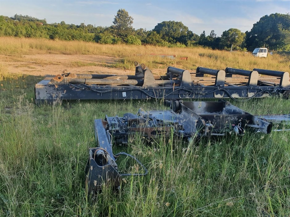 Panasonic PT-VW440 LCD Projector