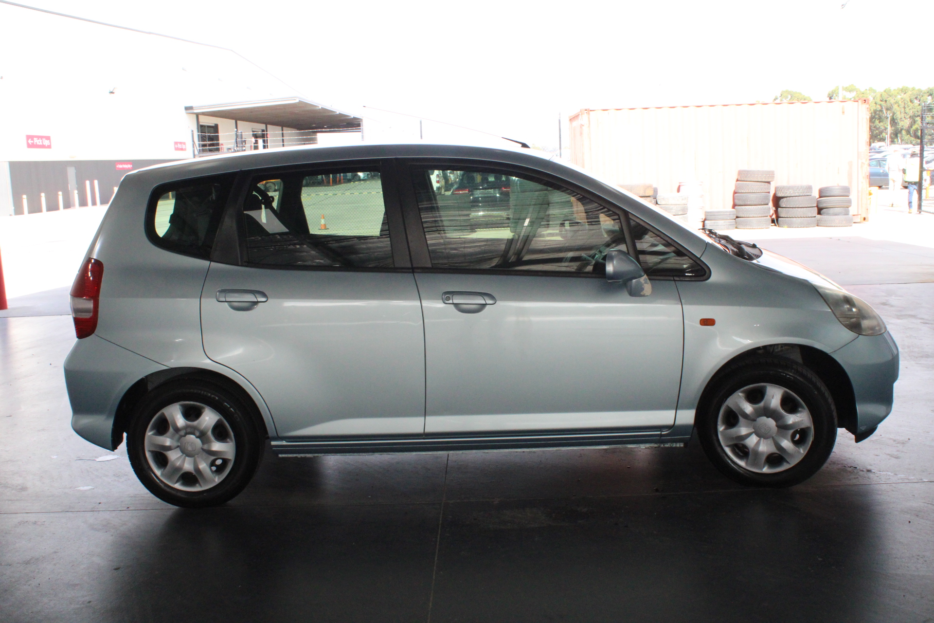 Roberts Estate Shiraz 2023 (12x 750mL) SEA