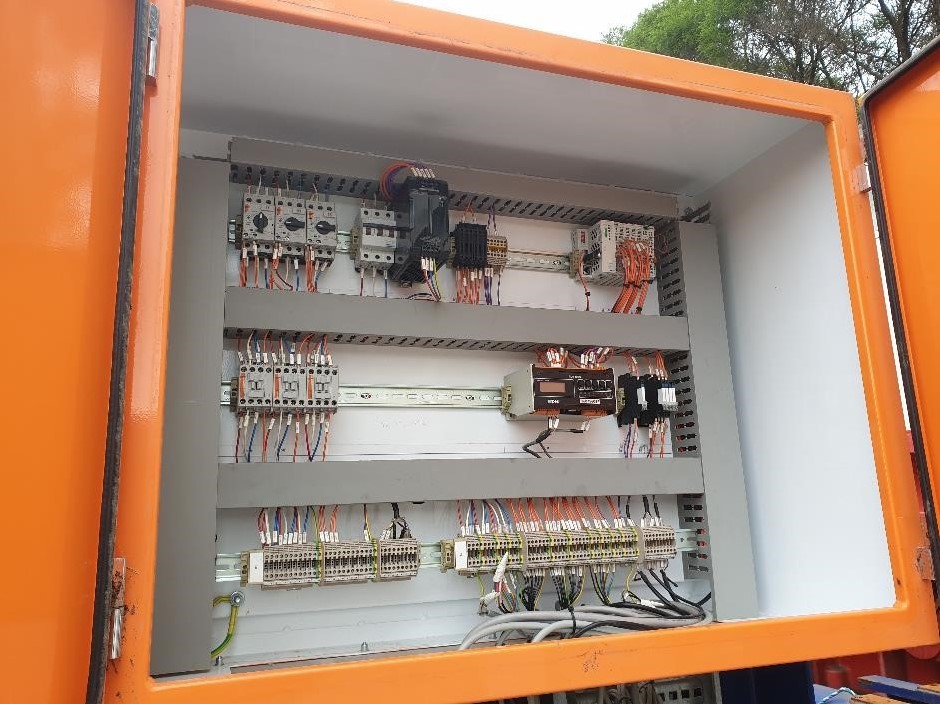 Roberts Estate Shiraz 2023 (12x 750mL) SEA