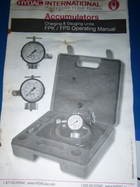 Stainless Steel Lightening Bolt Necklace in Gold