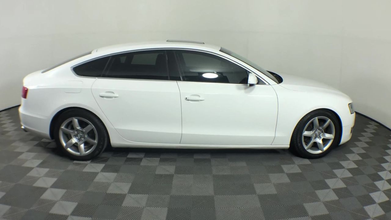 <B>2022 Case 8250 Combine Header</B>