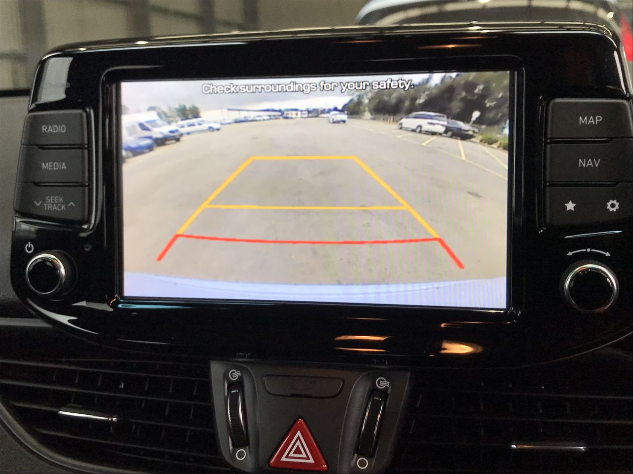 <b>Eight Stones Kunzite Cushion - E/C 44.38ct</b><p>