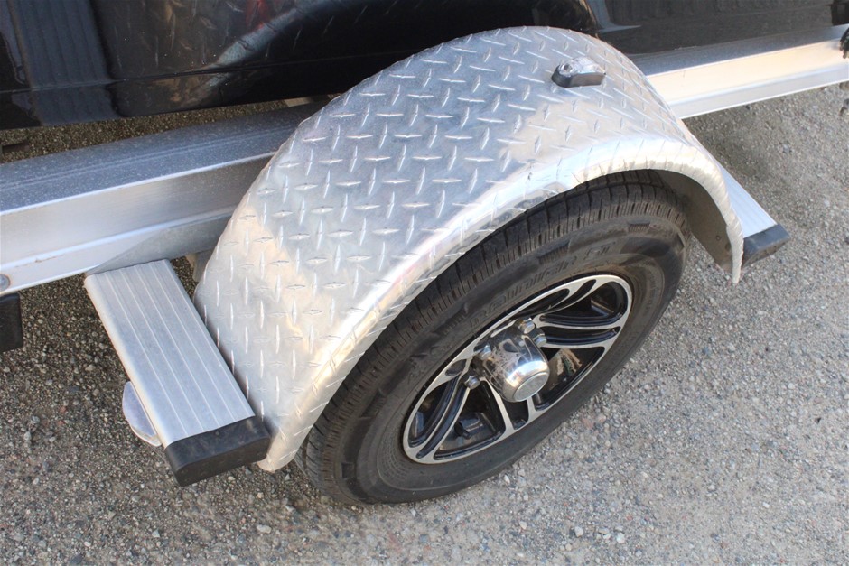 HOTO Cordless Spin Scrubber.