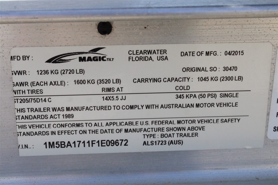 SPIRE Go Anywhere Portable Shower 12L. NB: Damaged packaging.