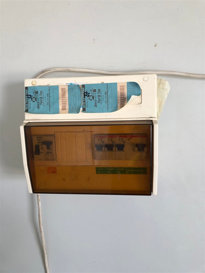 1990 Australia - 5 Dollar Coin - ANZAC Queen Elizabeth II-UNC