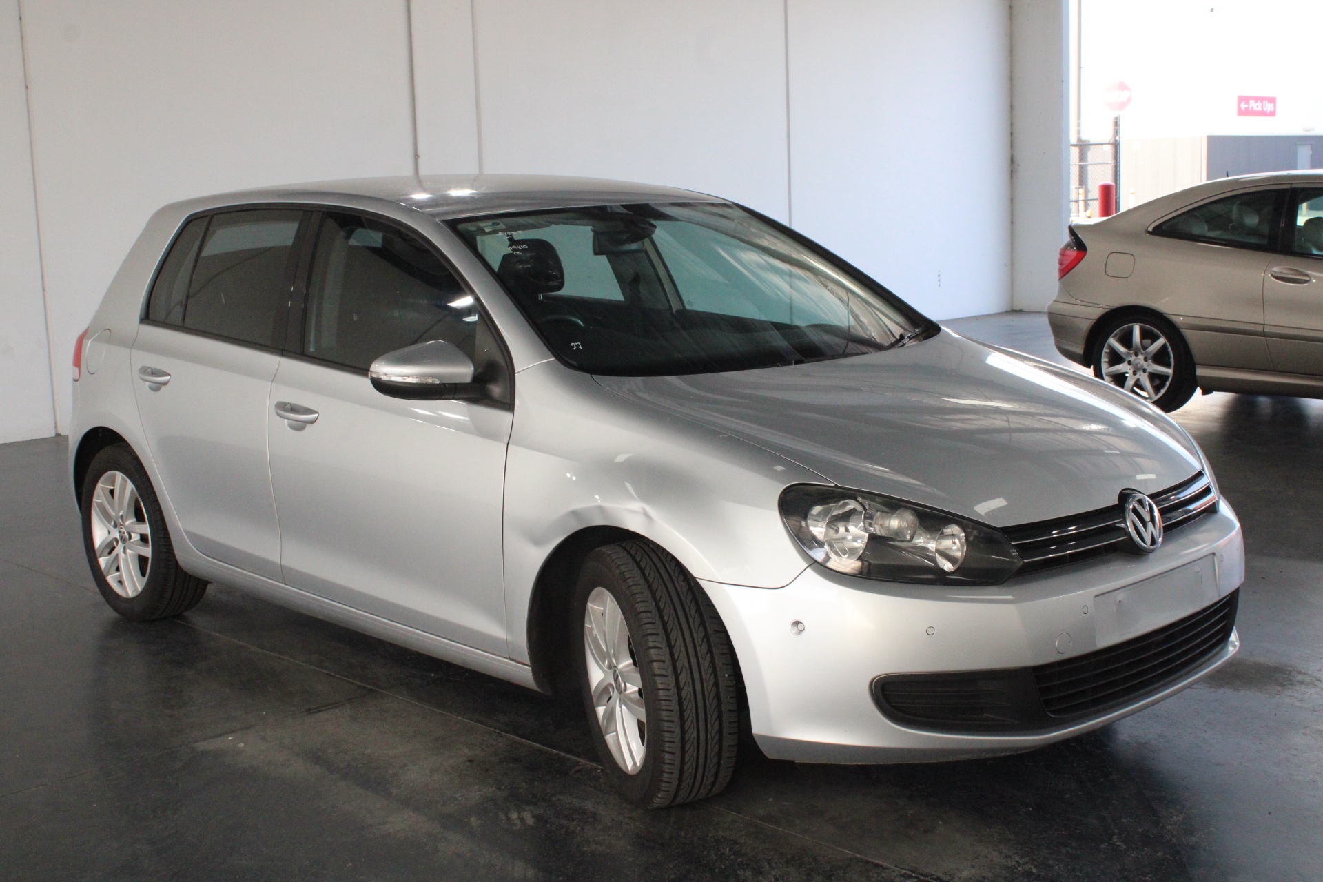 2018 100 Years Of Armistice Purple Poppy 1/10th OZ (Approx) 999 Silver Coin