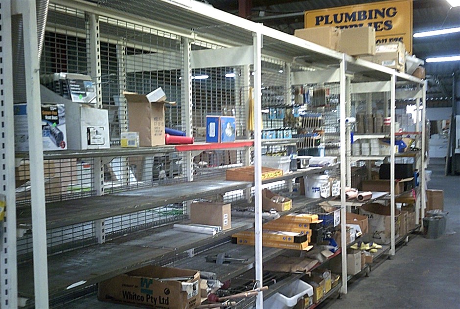 <p>2013 Premier Trailers T20 Tandem Beavertail Trailer</p>