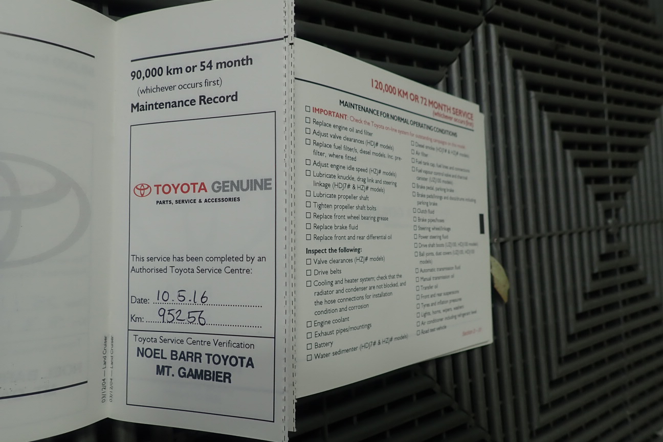 Approx 37 Ct of Loose Boulder Opal Chips (Coober Peby) In glass disp/bottle