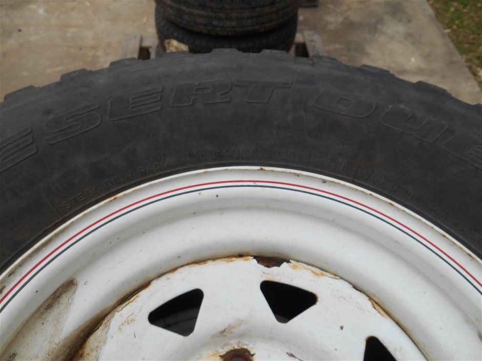 1/100 Scottdale gold bar x 2, 1g Valcumbi & 1Germania Silver bar x 2 each