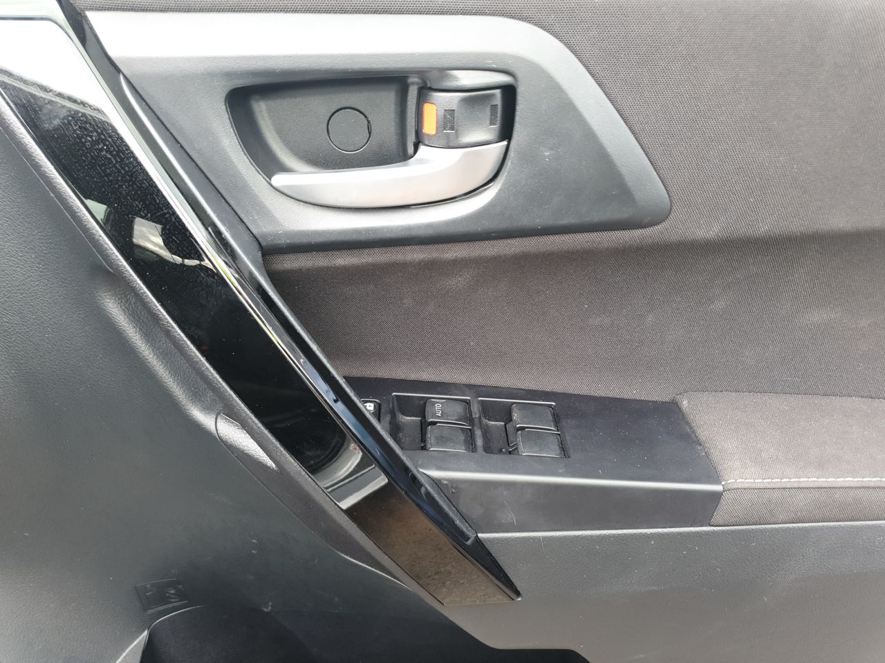 18K/Italy Solid Gold Filled Ring -(stamped 18K/Italy)-Warranty Quality