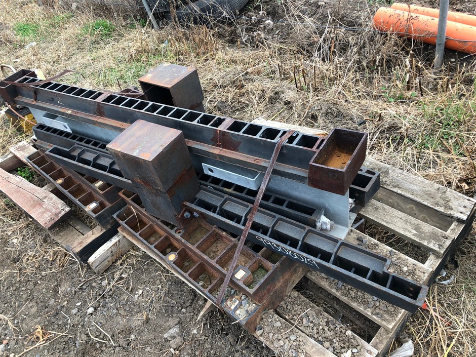 Solid 925 Sterling Silver  Earrings - Blue