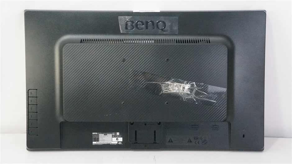 Designer Simulated Diamond Blue Choker Necklace & Earring Set in Silver