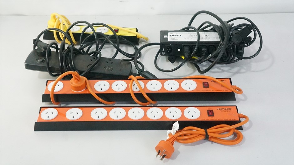 Designer Filigree Locket with Simulated Diamond Necklace in Silver