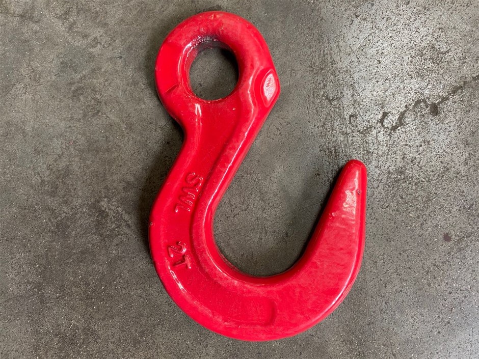 Elegant White Mixed Shape Freshwater Pearls & Baroque Jewellery  Set