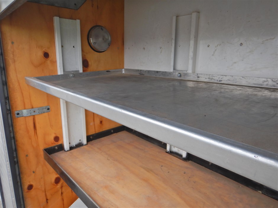 Black Lucky Leaf Necklace in Gold