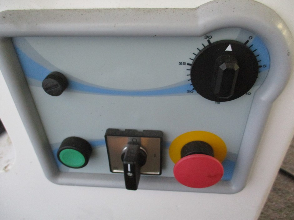 Rare 2016 "Ned Kelly" Helmet Ingot, 999 24k Antique Gold Plated, Guns 27.1g