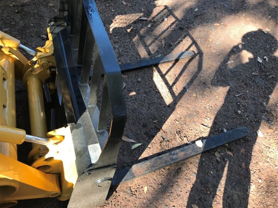 Glass Beverage Dispenser