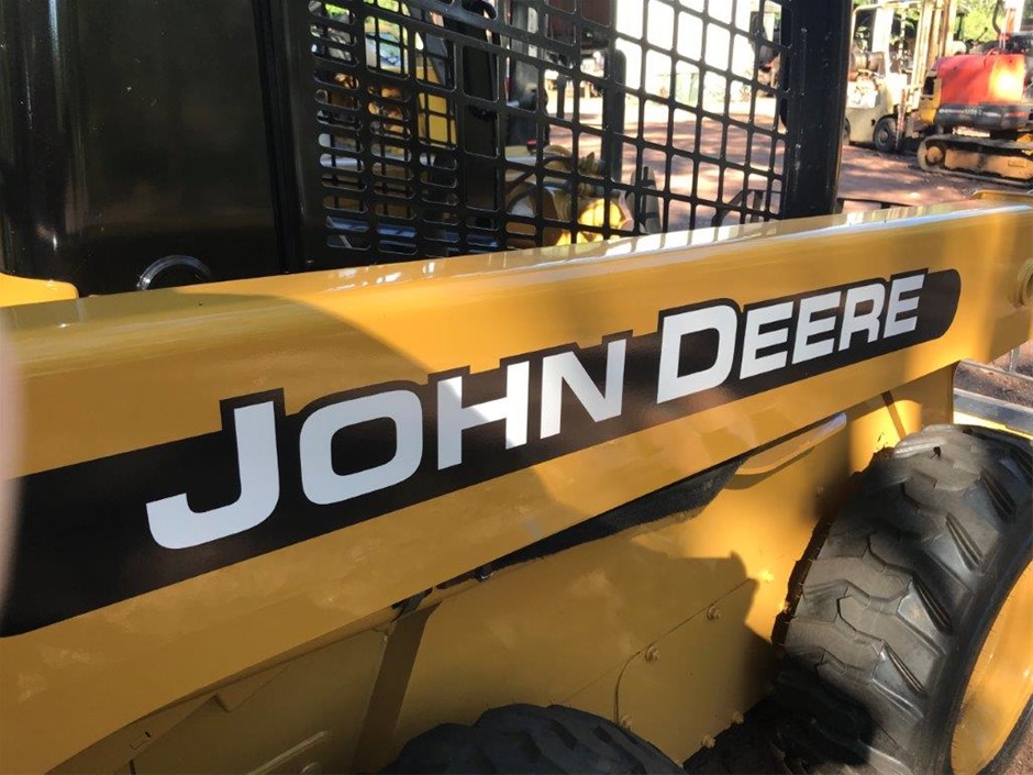 Olympia DL885 Large Red Wine Glasses 410ml