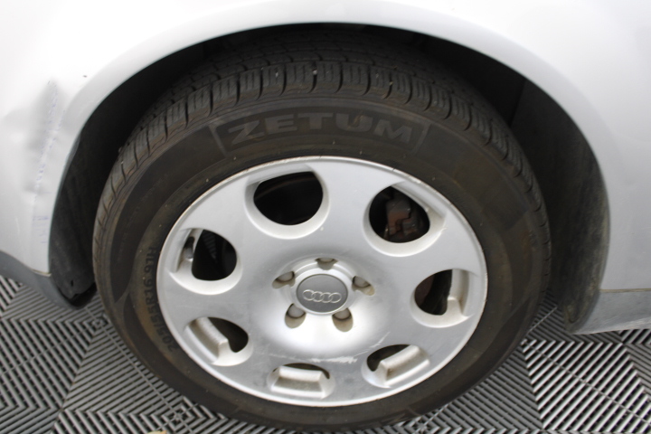 Livemor MASCHR-4D-1GEAR-BKBU Electric Massage Chair