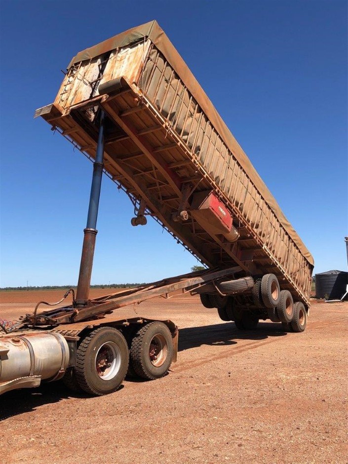 Mix Brand CR2032 Bulk of Coin Cell Batteries New (Lot of 200)