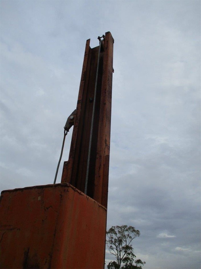 TRIMACO E-Z Floor Guards Starter Kit, White, 54710AMZ, 8-3/8 in W x 11-6/8