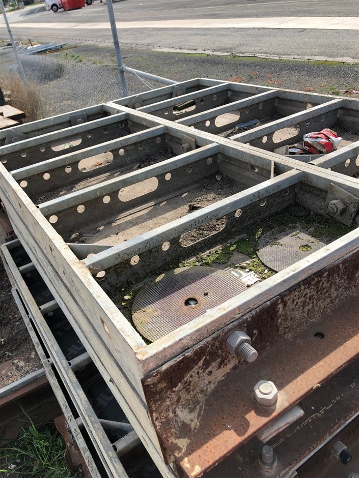 TEFAL Access Steam Care Handheld Garment Steamer, DT9120. NB: Minor use