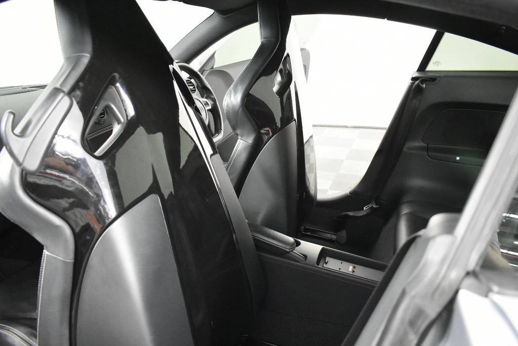 0.07 Carat round 2 white diamond