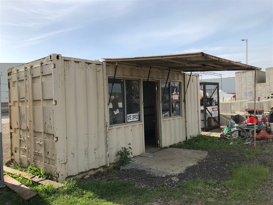 Vintage Enameled Easter Egg Diamante Jewelry Organizer Trinket Box Décor