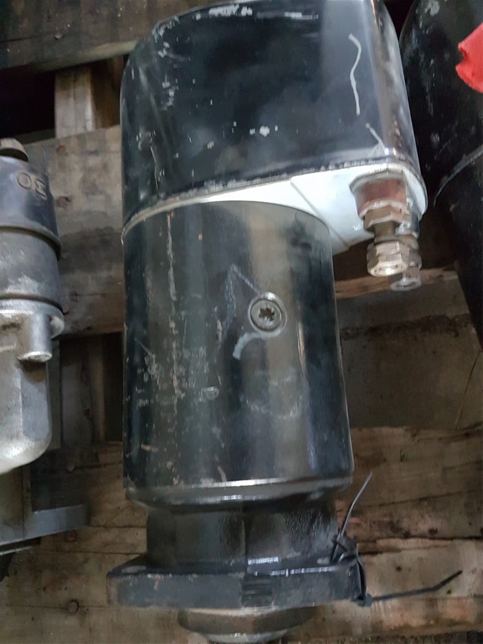 Real Gold Vermeil-GRA-certified 1.00-Carat VVS1 White Moissanite Ring