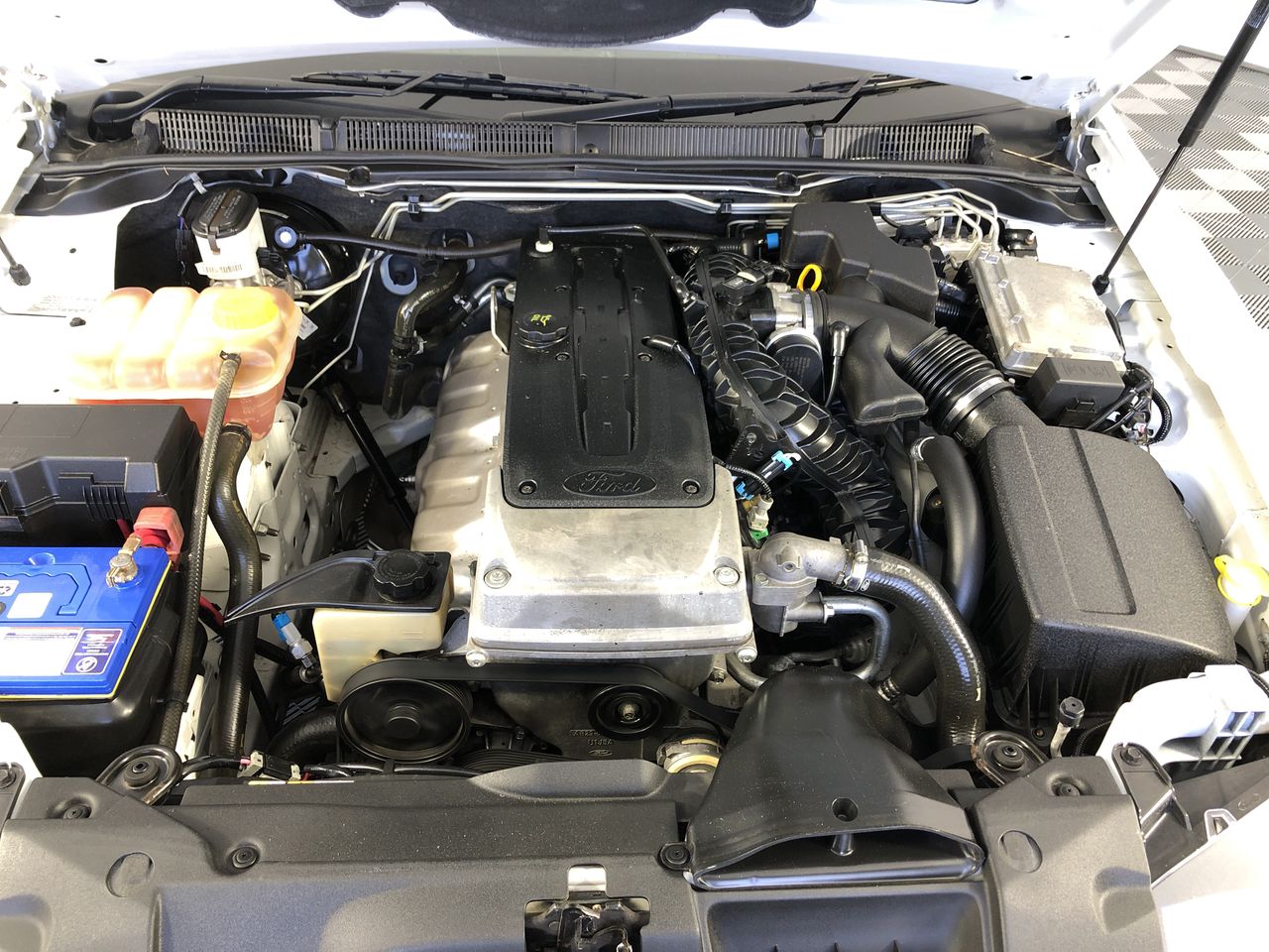 1.28 carat Heart Shape chocolate brown diamond