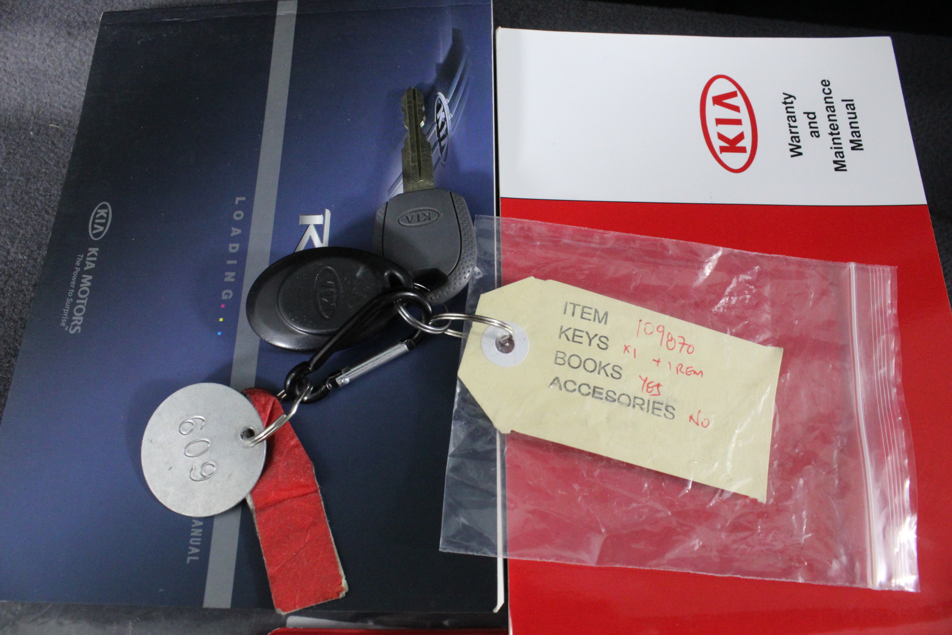 Casella Limited Release Cleanskin Shiraz 2012 (12x 750mL) McLaren Vale