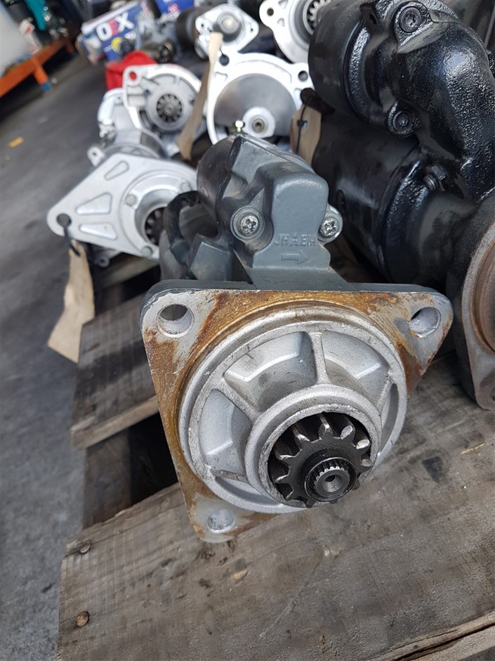 Zilzie Tendril & Vine Shiraz 2024 (12x 750mL) VIC