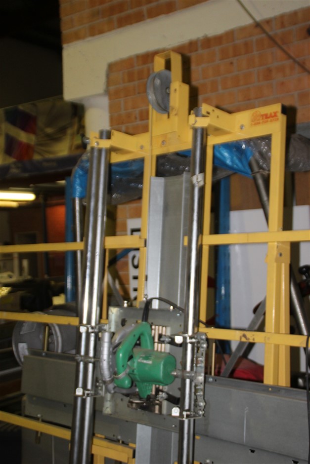 <p>Enforcer FLDCXT25-02M1ZS Counterbalance Forklift</p>