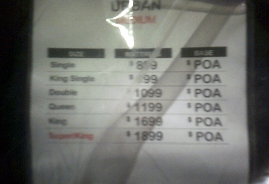 INTEX Classic Downy Airbed, Multicoloured, Size: Queen.