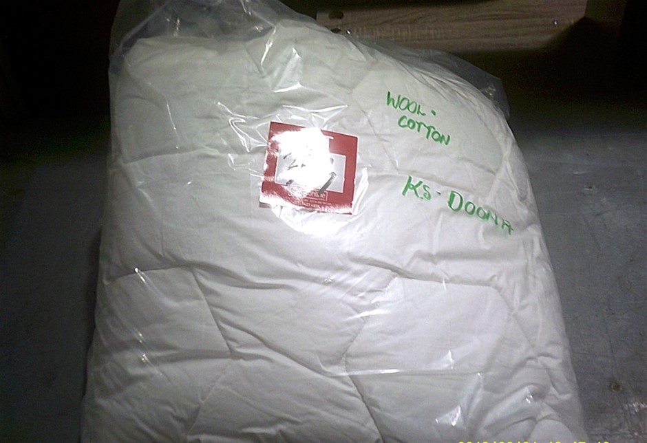 Men's 8mm Tiger Eye & Golden Rhinestone Beaded Gemstone Bracelet