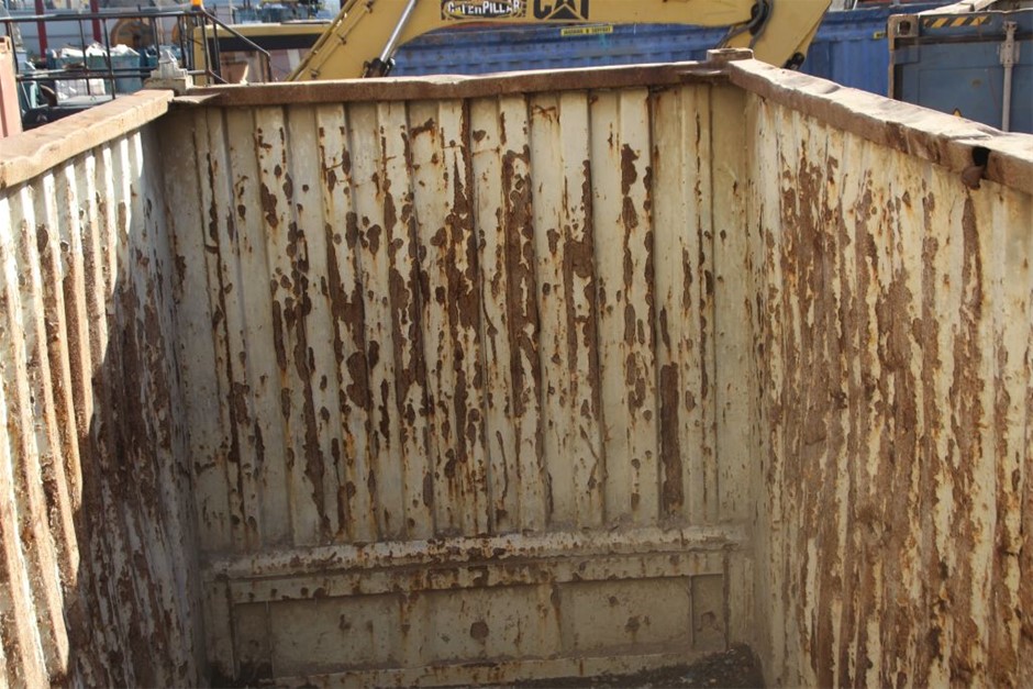 Men's 8mm Green Aventurine & Golden Rhinestone Beaded Gemstone Bracelet
