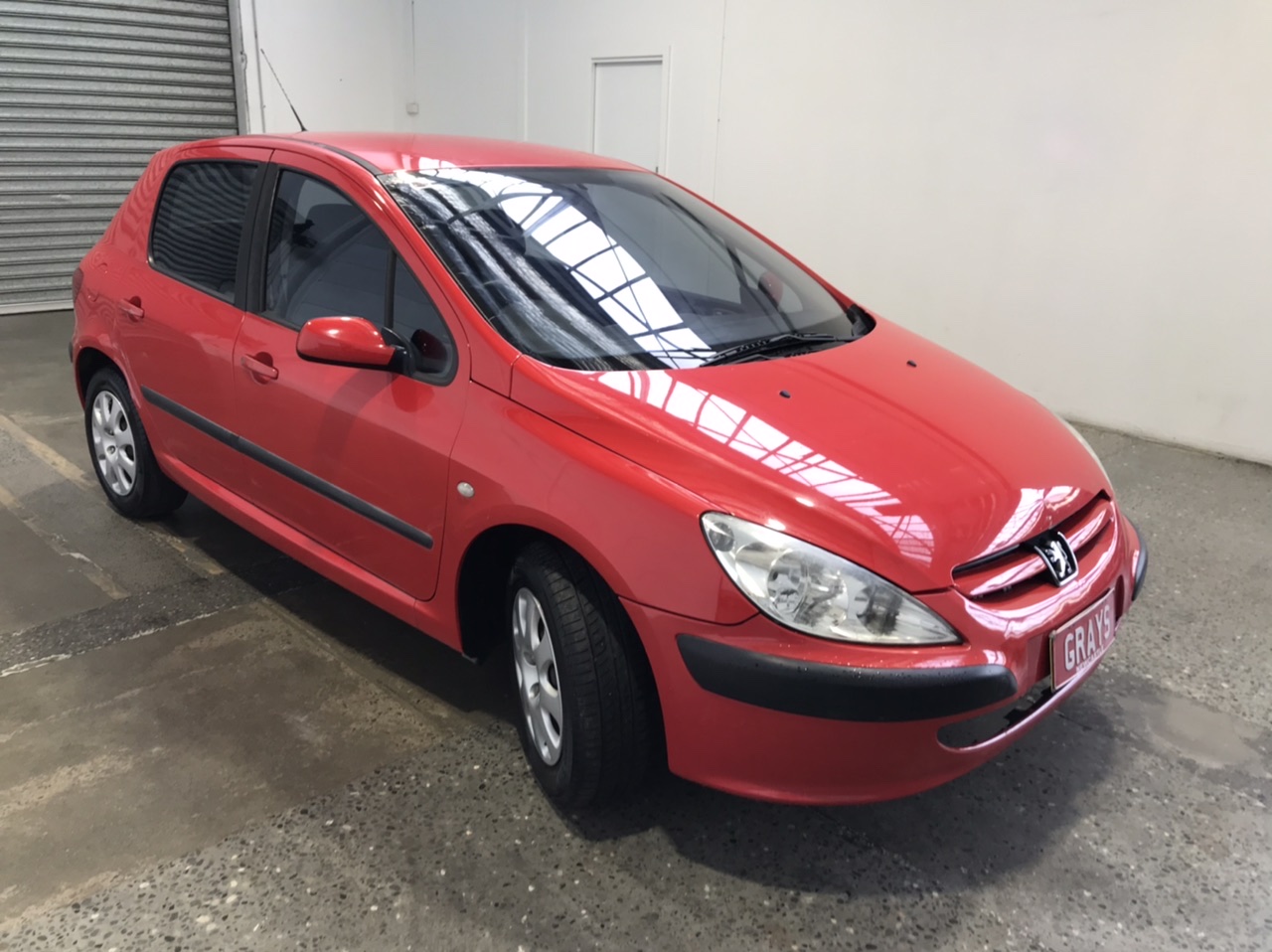 RIP CURL Men's 18" Searchers Walk Shorts, Size 32, Blue / Green. RRP: $119.