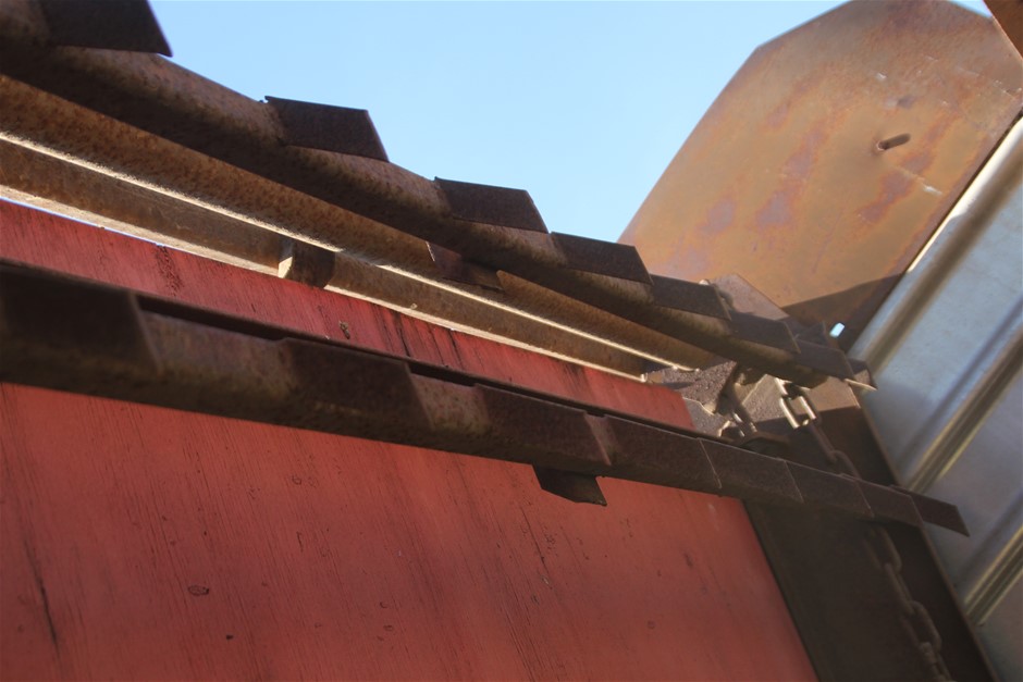 1966 AUSTRALIA FIRST & LAST QUEEN ELIZABETH SILVER ROUND FIFTY CENTS