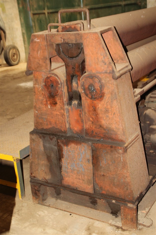 Large Work bench (Unused)