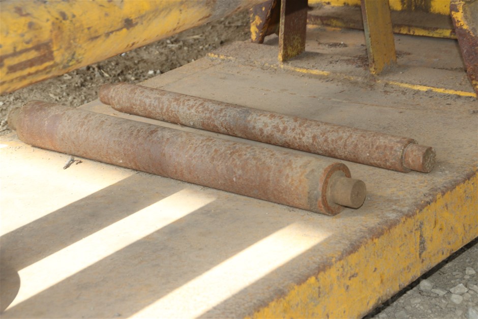 Indri Game Of Thrones Single Malt House of Black Edition (1x 750mL)