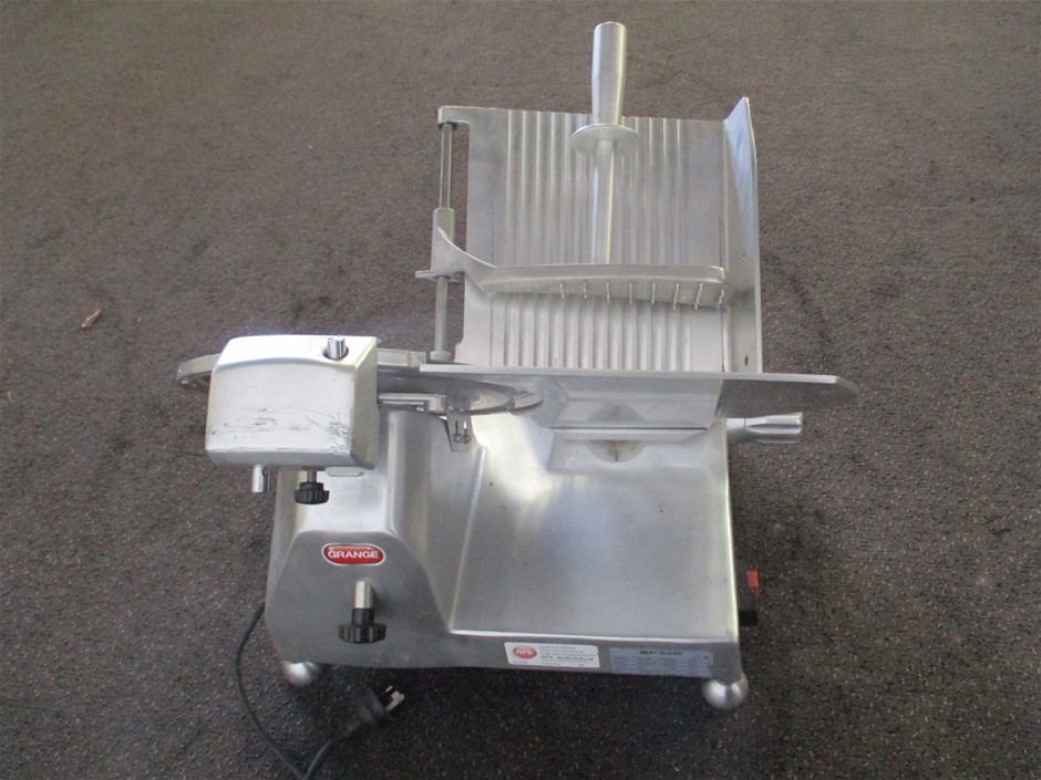 HP NoteBook TPN-Q154 Laptop Celeron N2840 2GBRAM/32GB