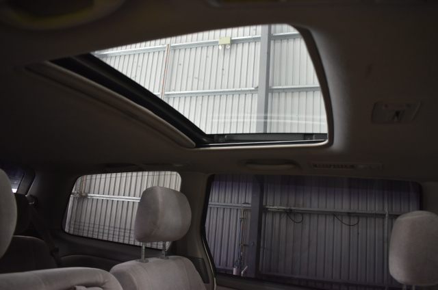 SUTTON PLACE Cooling Throw, Reversible, 60" x 70", Natural. NB: Not in orig