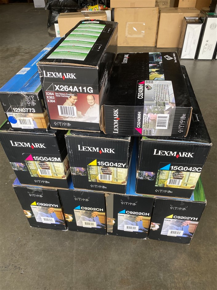 NUTRIBULLET Ultra 1200 Pack, Silver, Model NB07500-1214S. NB: Minor use