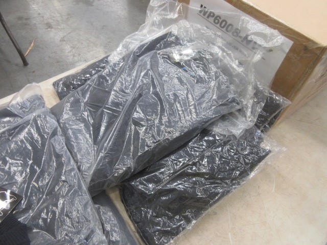 PHILIPS Oscillating Tower Fan 5000 Series, 105 cm, Dark Grey, Model CX5535/