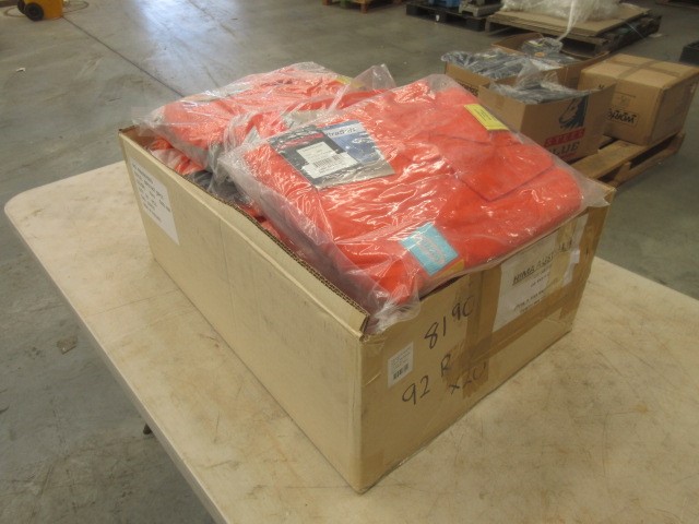 9K Yellow Gold &amp; WHITE GOLD TWIST HUGGIE EARRINGS 15.5mm