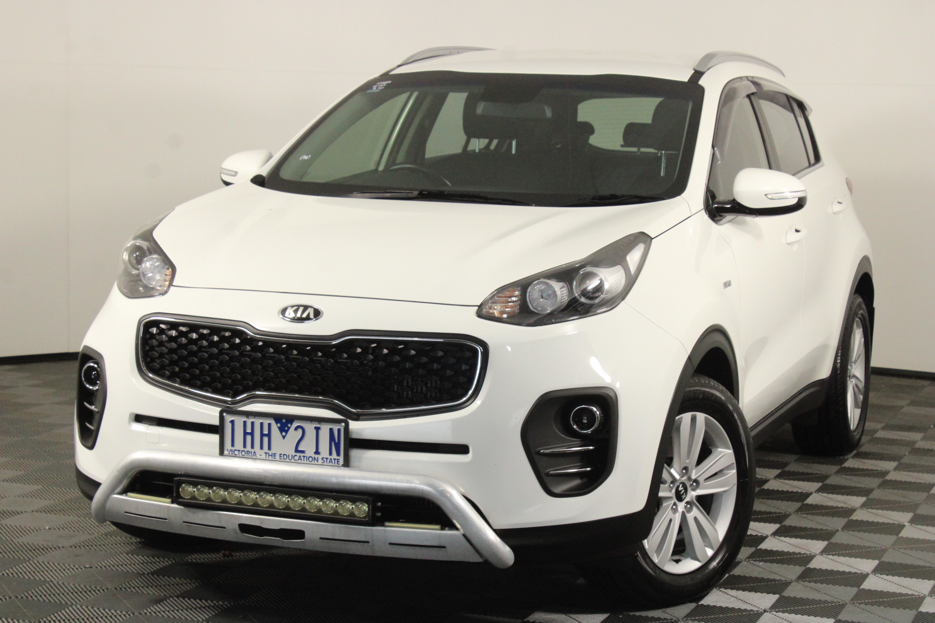 9K YELLOW GOLD IOLITE BAGUETTE NECKLACE 40-45cm