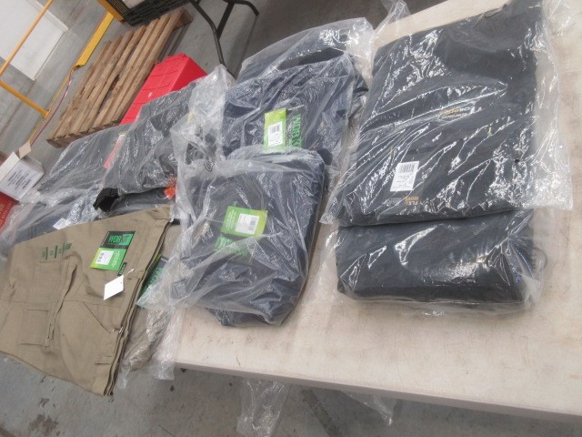 9K YELLOW GOLD 'I' 0.06 HI I1 DIAMOND NECKLACE 40+5cm